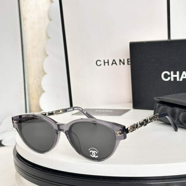 Picture of Chanel Sunglasses _SKUfw76771868fw